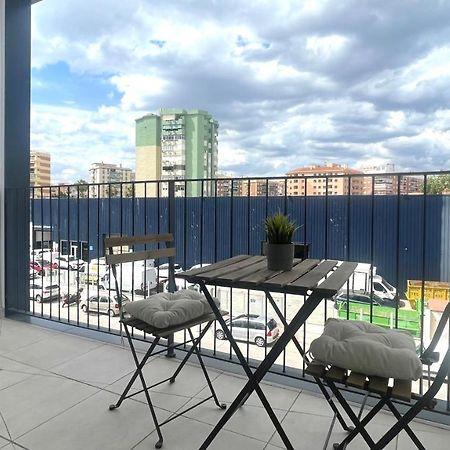 Apartamento Malaga Beach, 2A Apartment Luaran gambar